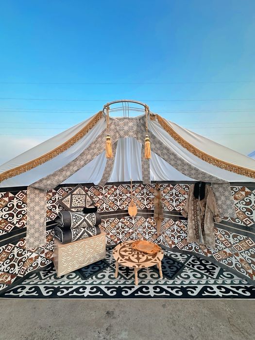 Полуюрта, юрта, киіз үй