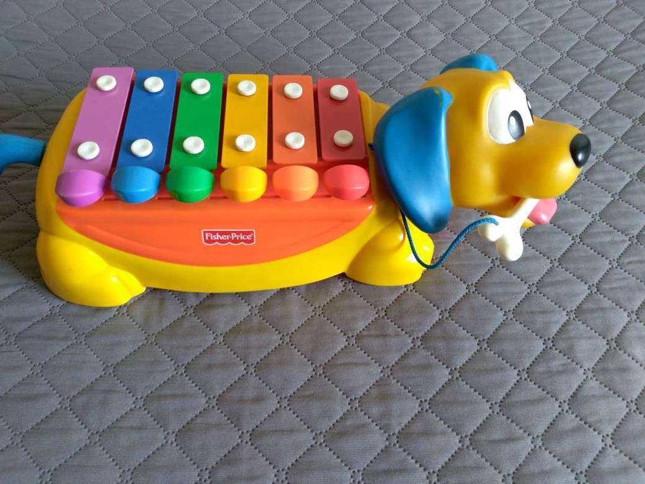 Музикална играчка -куче