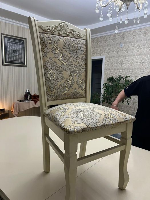 Стол сатылады,продаётся стол красивый