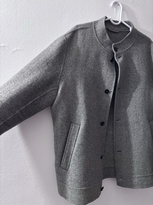 Продам Куртка пиджак чистая шерсть