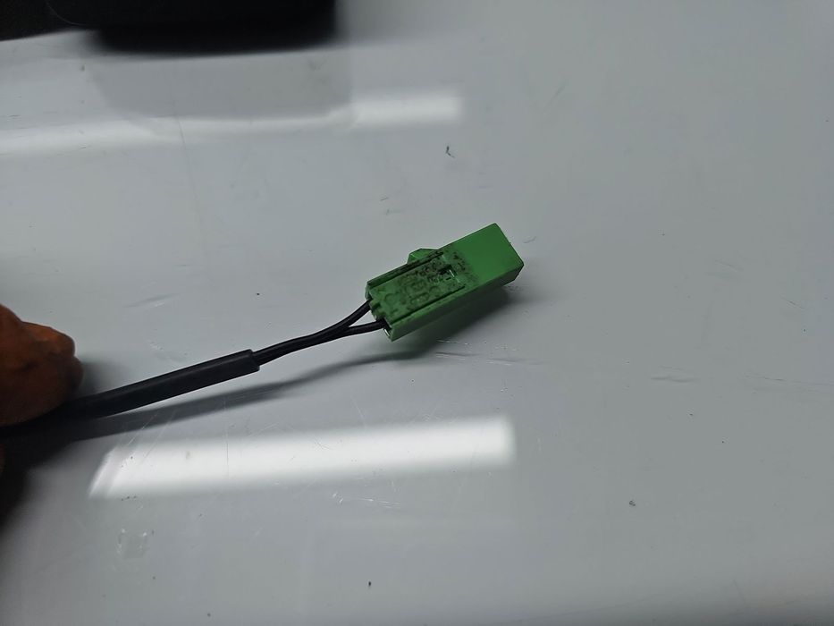 Capsa centura dreapta fata Volkswagen Touran (5T1) R-line [Fabr 2015-