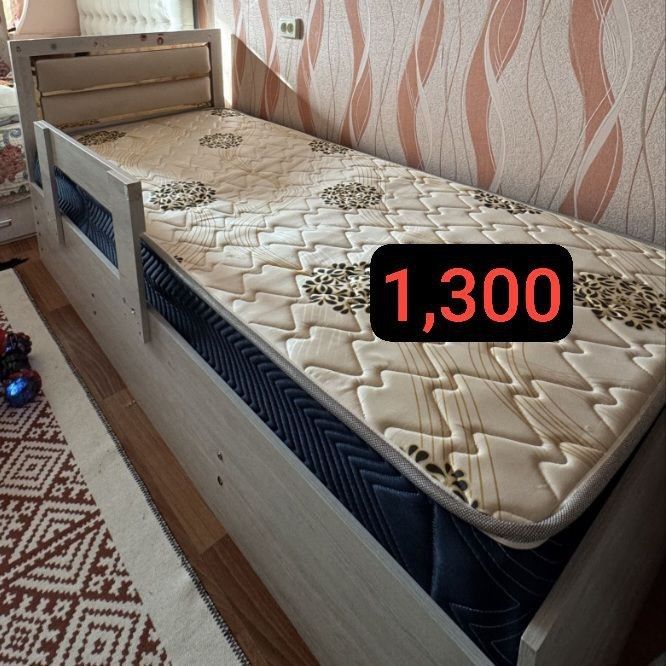 Угалок 3,25га2,25 ва бошка мебеллар сотилади