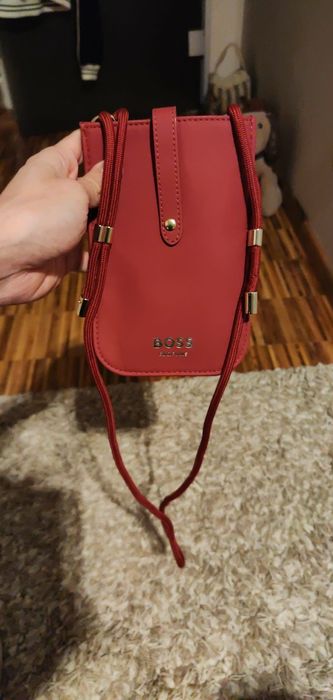 Boss малка чанта