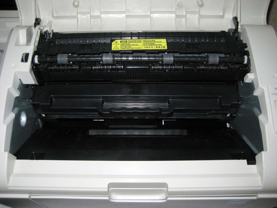 Принтер лазерный samsung ml-2165 идеально печатает новым состоянии!