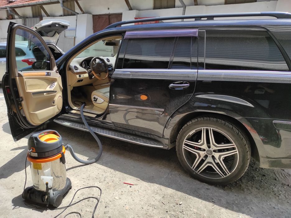 Пране на мека мебел, матраци, дивани, килими и автомобили.