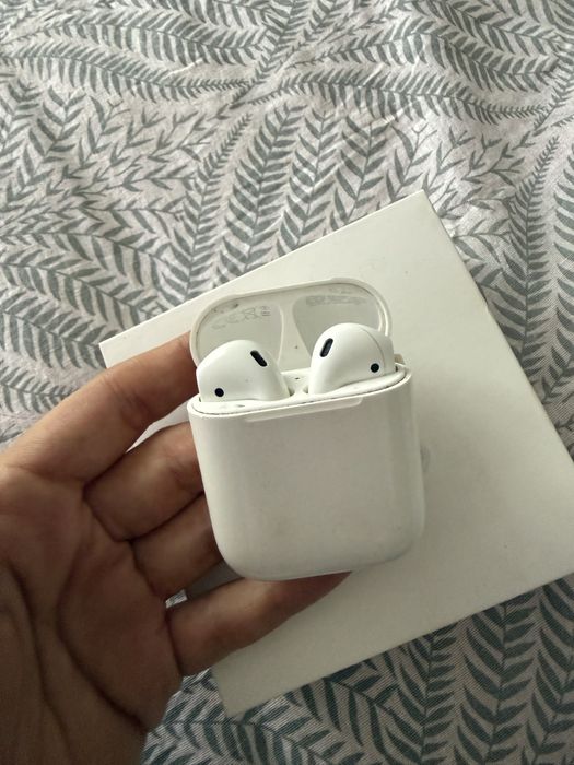 Vand Airpods A2032