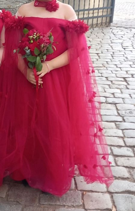 Rochie elegantă purtată o singură dată