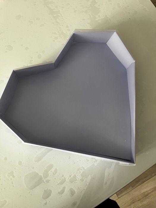 Продам подарочные коробки