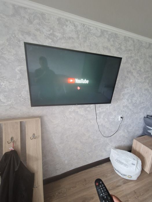 Продаю телевизор LG