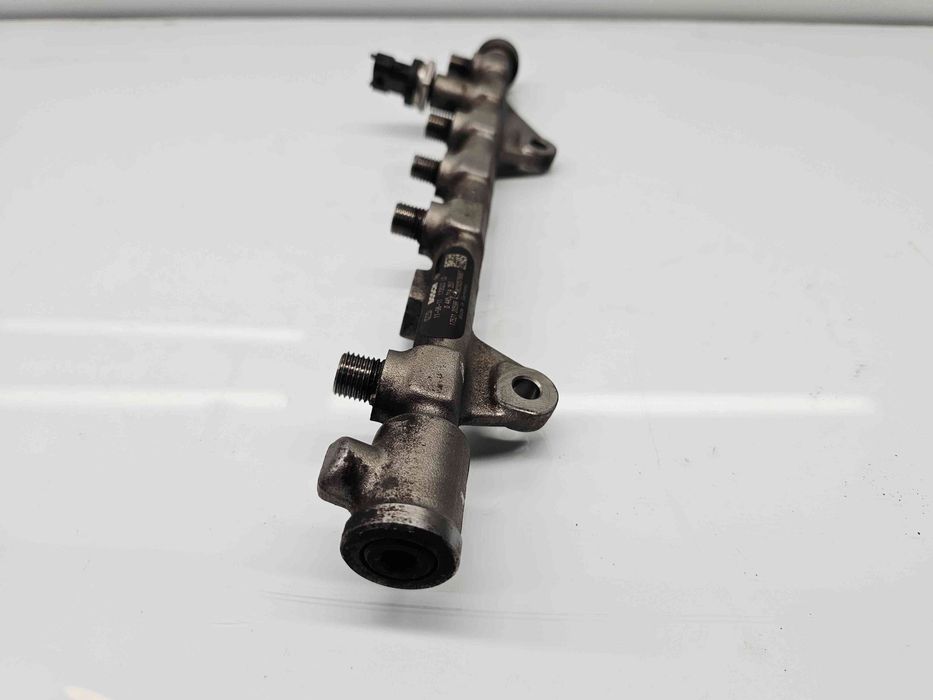 Rampa injectoare Renault Megane 3 (B95) [Fabr 2008-2016] 175212059R 1.