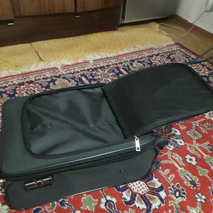 Сумка на колёсиках