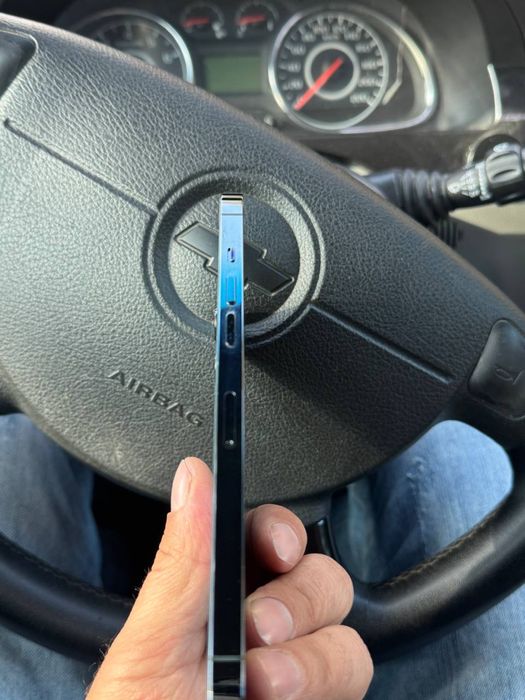 Iphone 12promax soteladi