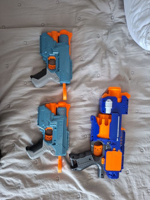 Nerf пистолети играчки