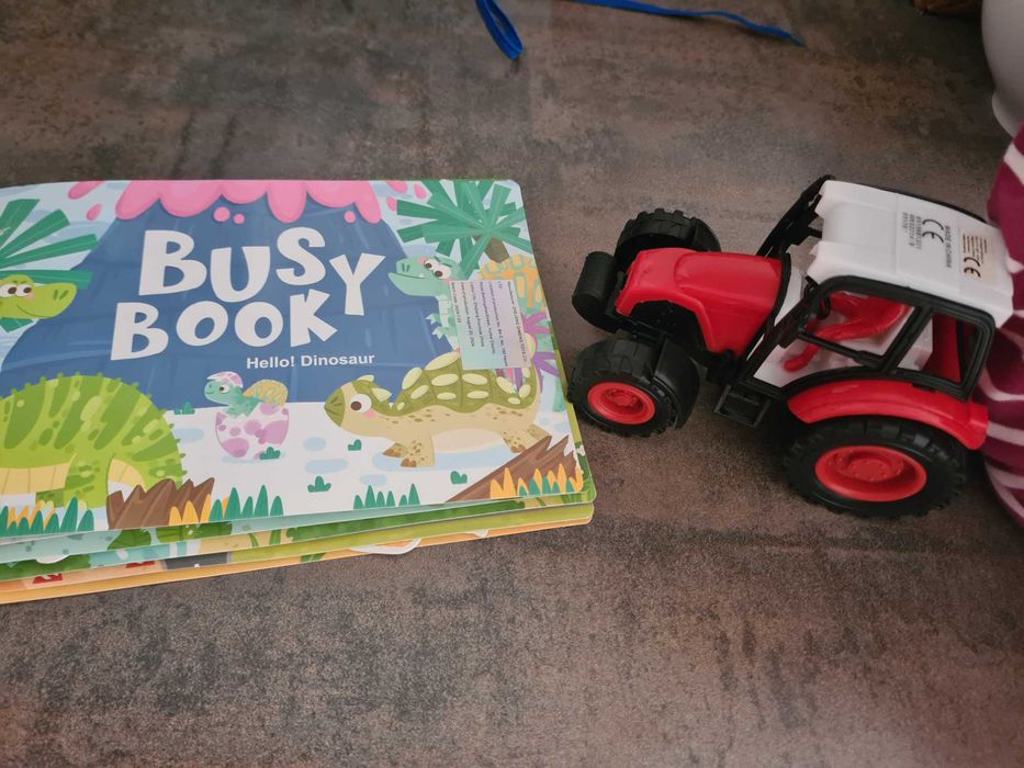 Set jucarii copii mici puzzle Usborne carte activitati si tractor