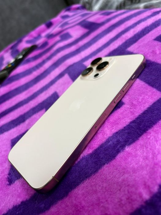 Vand iPhone 16 Pro Max