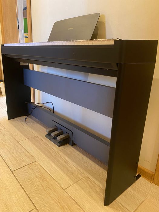 Дигитално пиано  YAMAHA P-145