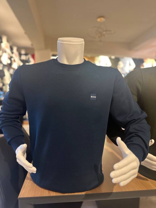 Bluza boss calitate superioara