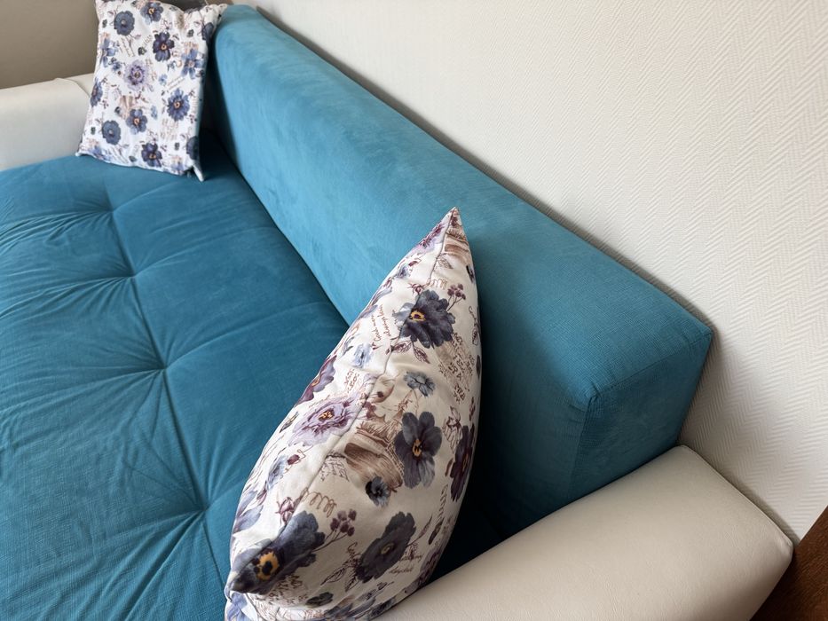 Диван с функция сън