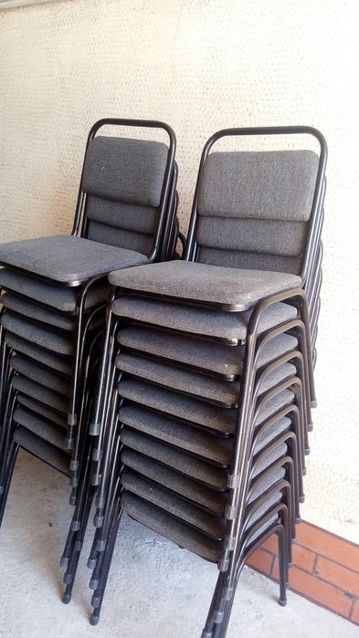 Аренде столы и стулье