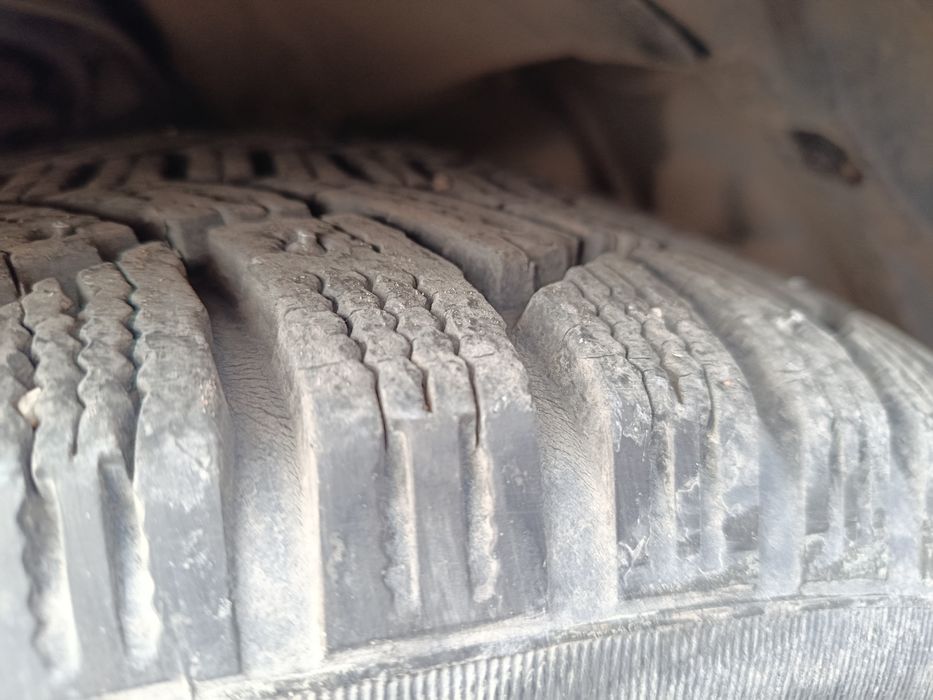 Продам диски на 16 резиной