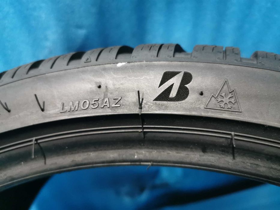 275/30/20 bridgestone m+s 2 buc