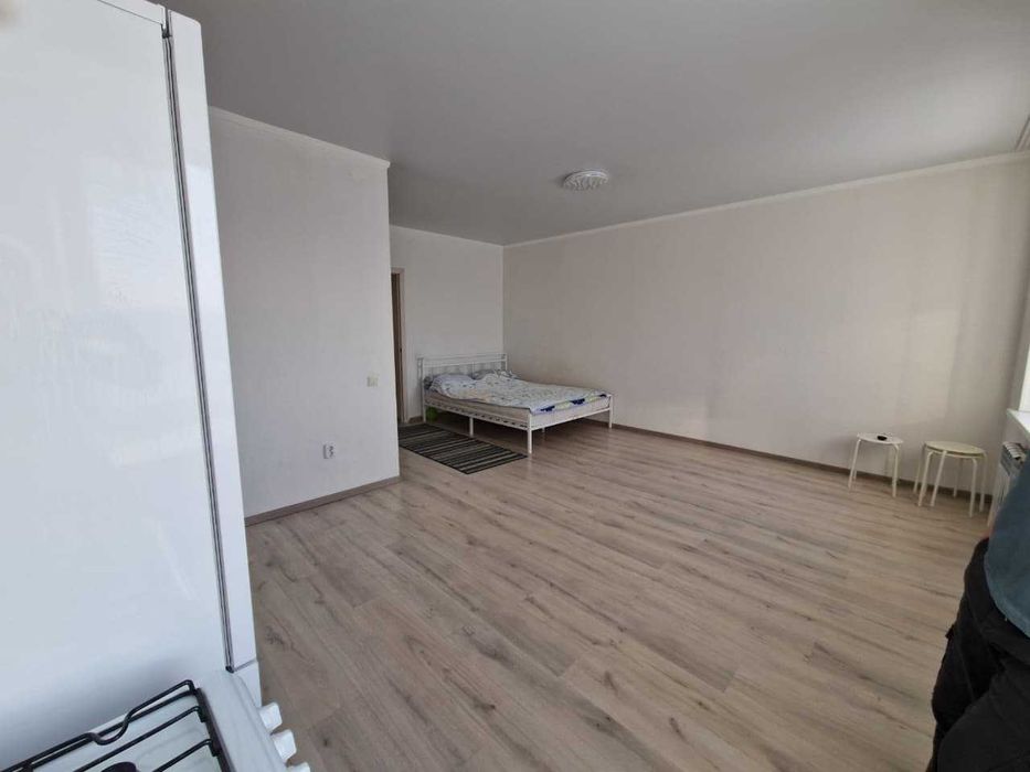 продам квартиру район КСК 3 поликлиника