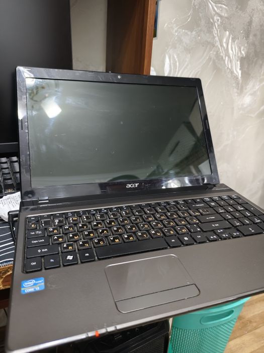Acer Aspire i3 ddr3 8gb