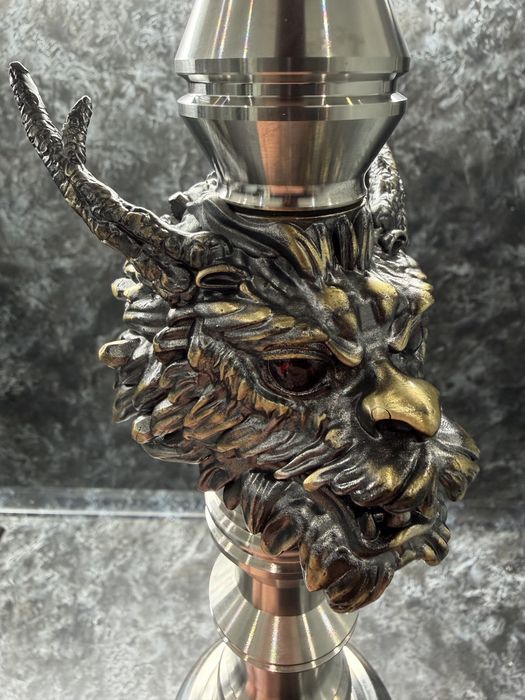 Maklaud Helios Di-Lun Gold Red Eyes