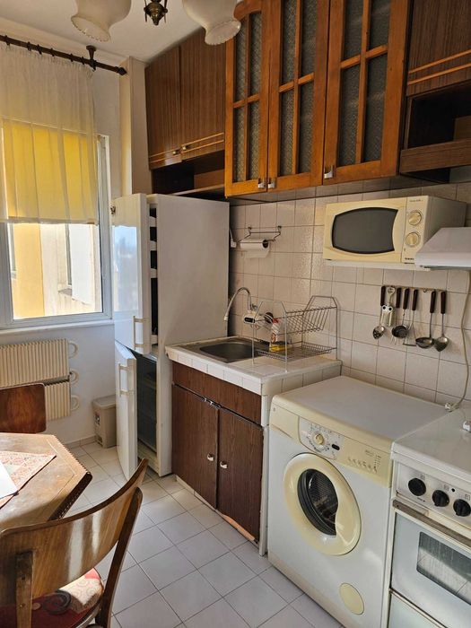 Дава се под наем Двустаен апартамент в Пловдив, Център - 68 кв.м за 307 € - Снимка #9