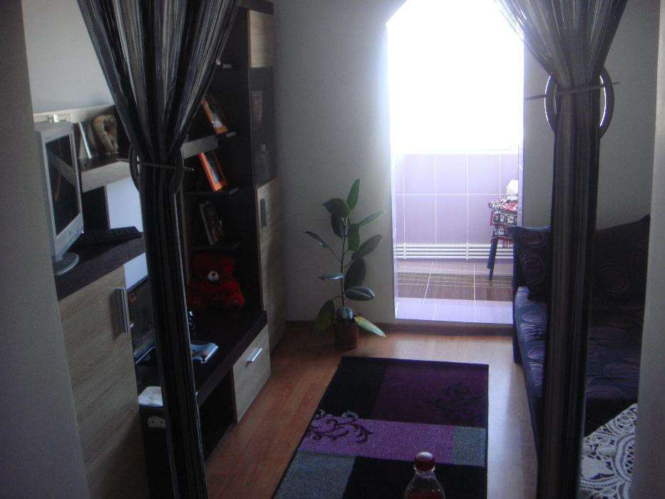 Vand  apartament 2 camere