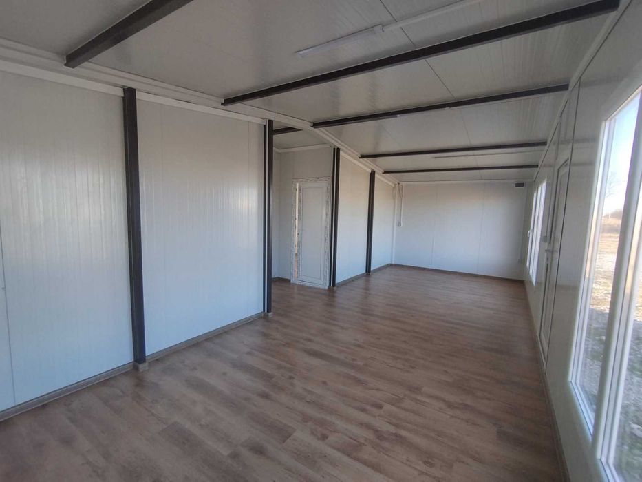 Жилищен контейнер 600/800 см. с двускатен покрив