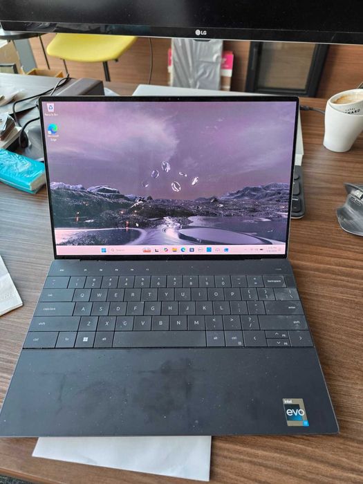 Dell XPS 13 Plus 9320 i7-1260p 32GB RAM 1TB HDD OLED