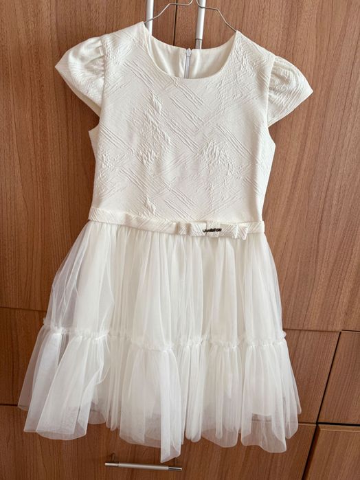 Детска Бяла дантелена  рокля
