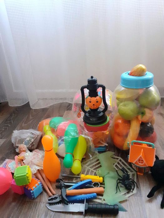 Продам разные игрушки