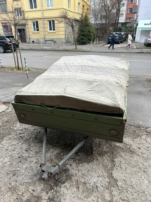 Регистрирано ретро ремарке МЗ-8102 (1981 г.) – с номер