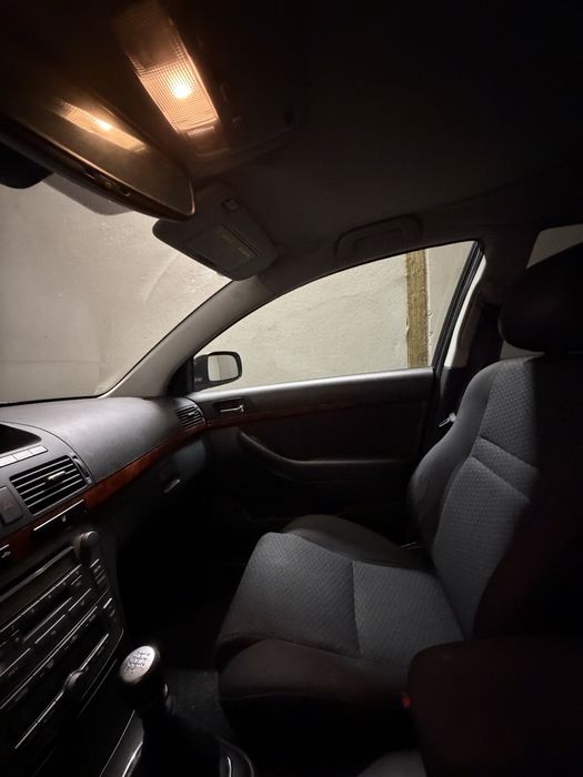 Toyota Avensis 2.2 D-CAT, 6 скорости, комби