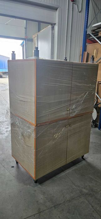 Модулни витрини и шкафове за магазин