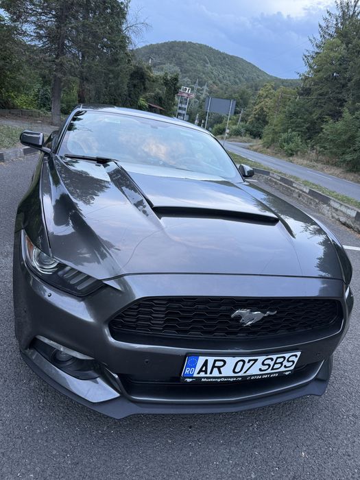 Ford Mustang 2.3 Manual Versiune SUA 50-Year Edition