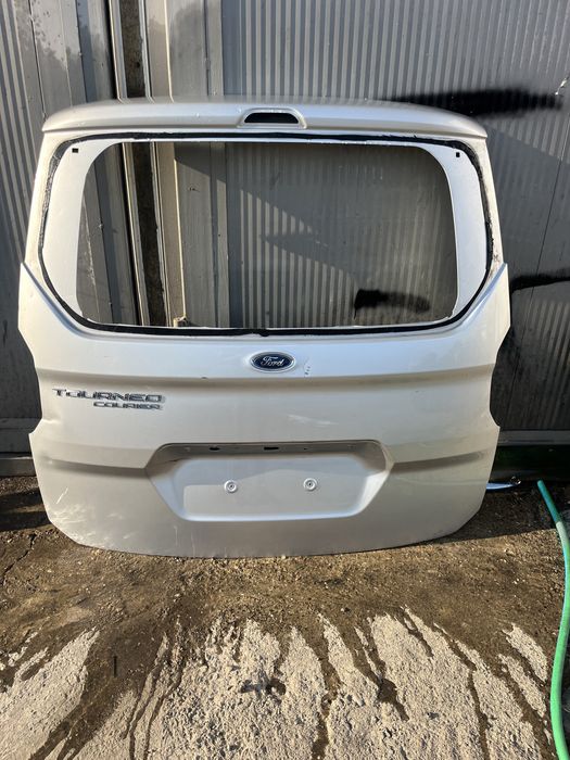 Капак,багажник Ford Tourneo Courier 2018г-