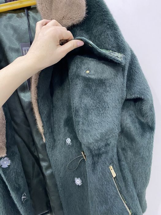 Срочно натурал шуба