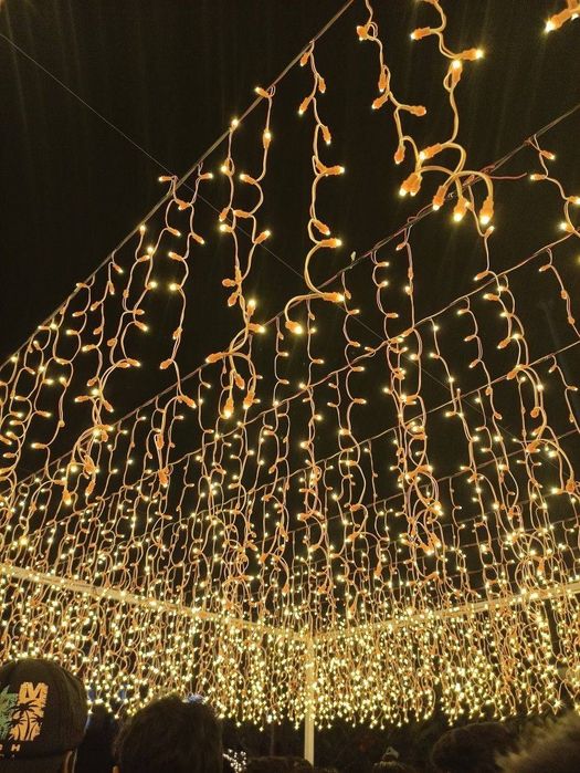 Gerlandiya tushib turadigan 12×50sm