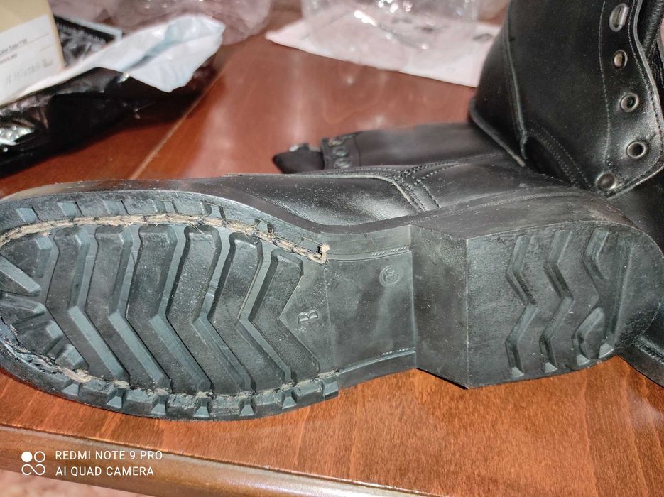 Полицейски кубинки