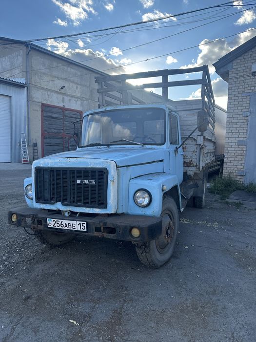 Продам ГАЗ 3307 , 1992 года бортовой