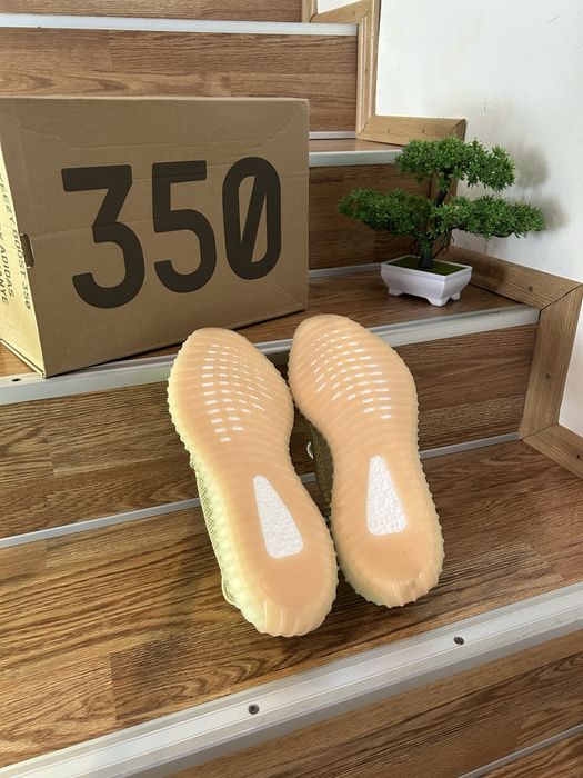 Vand Yeezy Boost 350