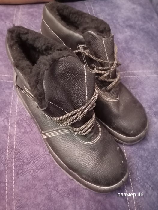 Продам   ботинки