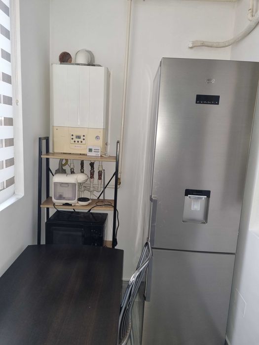 Închiriez ap 2 camere