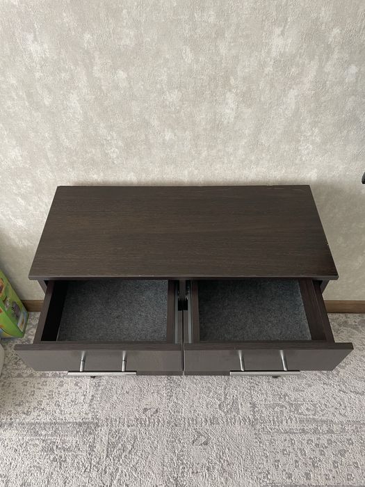 Продам обувницу