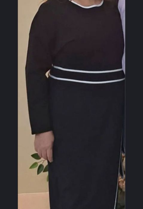 Платье вечернее стильное