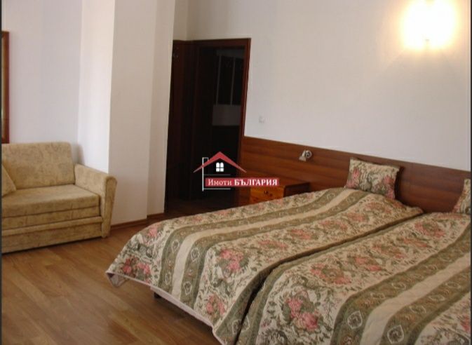 Продава се Къща в Карлово - 480 кв.м за 436 €/кв.м - Снимка #11