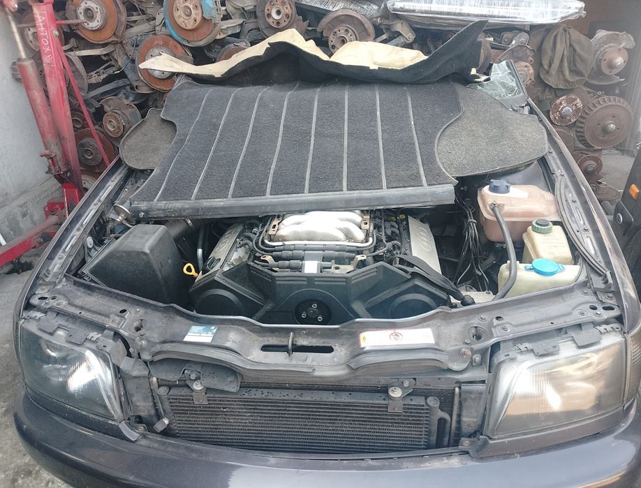 Авто разбор жетыген. Ауди Мерседес.